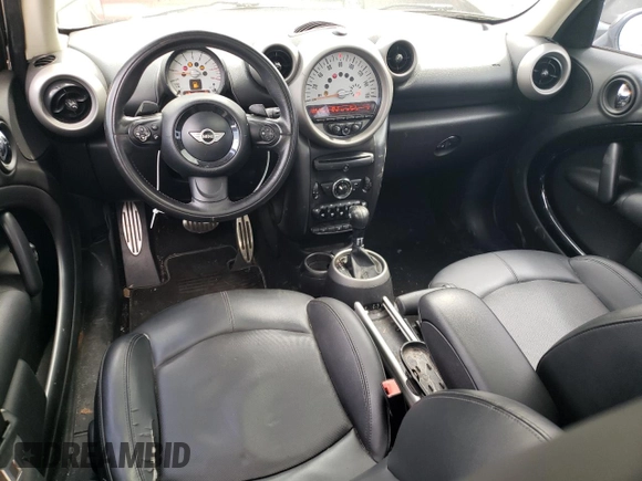 2012 MINI Countryman S with VIN WMWZC3C54CWL86055, listed as a Copart auction lot 61473745 with 117,351 mi miles and Clean title. Bid and sale history available at DreamBid. Image 8.