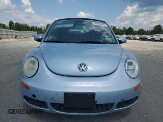 2009 Volkswagen Beetle S with VIN 3VWRG31Y09M406134, listed as a Copart auction lot 69293484 with 116,733 mi miles and Salvage title. Bid and sale history available at DreamBid. Image 5.