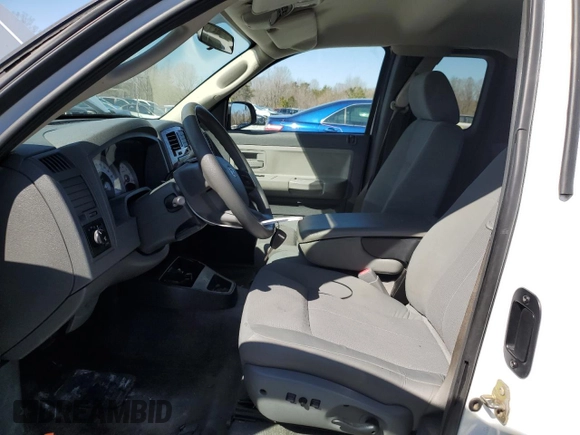 2005 Dodge Dakota SLT with VIN 1D7HW42NX5S305055, listed as a Copart auction lot 47121355 with 161,521 mi miles and Salvage Title. Bid and sale history available at DreamBid. Image 7.