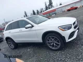 2022 Mercedes-Benz GLC 300 z VIN W1N0G8EB7NG102309, wystawiony jako IAAI lot #41778212 z przebiegiem 21 032 mil mil oraz . Historia ofert i sprzedaży dostępna na DreamBid. Obrazek 13.