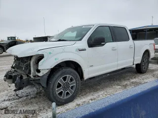 2016 Ford F-150 XLT with VIN 1FTFW1EG7GKD11038, listed as a Copart auction lot 45585245 with 200,745 mi miles and Salvage Title. Bid and sale history available at carsss.com. Image 1.