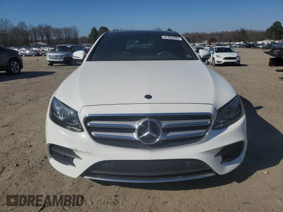 2019 Mercedes-Benz E-Class E 300 with VIN WDDZF4JB6KA558807, listed as a Copart auction lot 47422205 with 93,398 mi miles and Clean Title. Bid and sale history available at carsss.com. Image 5.