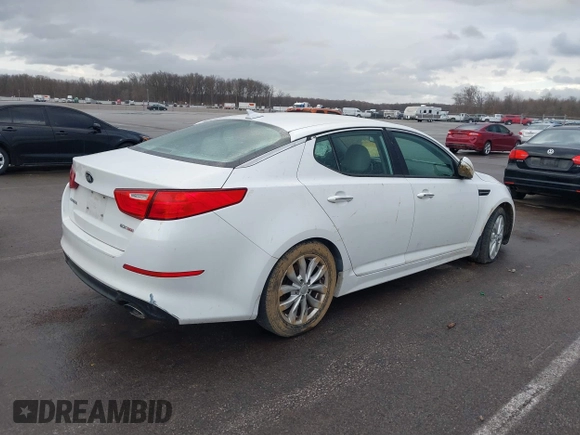 2015 Kia Optima EX with VIN 5XXGN4A7XFG429821, listed as a IAAI auction lot 41707204 with 134,383 mi miles. Bid and sale history available at carsss.com. Image 4.