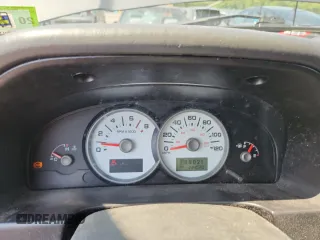 2005 Ford Escape XLT with VIN 1FMYU93135DA09027, listed as a Copart auction lot 63322395 with 144,020 mi miles and Clean title. Bid and sale history available at DreamBid. Image 9.