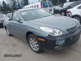 2003 Lexus ES with VIN JTHBF30G630139123, listed as a IAAI auction lot 41842287 with 167,998 mi miles. Bid and sale history available at carsss.com. Image 1.