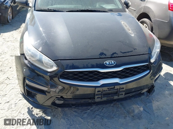 2020 Kia Forte LXS with VIN 3KPF24AD2LE184303, listed as a IAAI auction lot 41644573 with 94,454 mi miles. Bid and sale history available at carsss.com. Image 17.