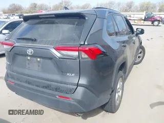 2019 Toyota RAV4 XLE with VIN JTMW1RFV8KD034763, listed as a IAAI auction lot 41783300 with 78,925 mi miles. Bid and sale history available at carsss.com. Image 4.