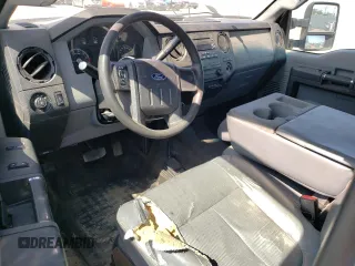 2015 Ford F-250 XLT with VIN 1FT7X2B64FEC27503, listed as a Copart auction lot 60558045 with 193,707 mi miles and Salvage title. Bid and sale history available at DreamBid. Image 8.