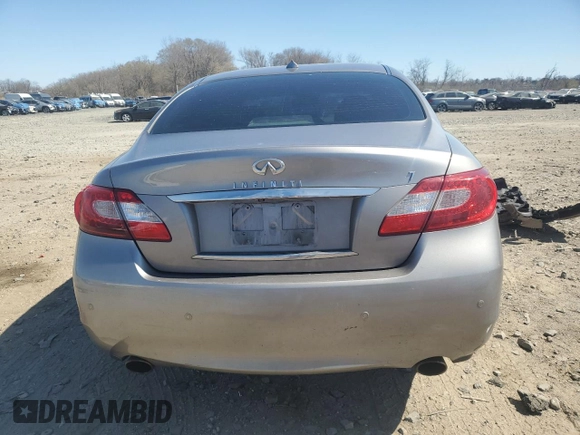 2013 Infiniti M z VIN JN1BY1AP9DM512439, wystawiony jako Copart lot #50368165 z przebiegiem 177 809 mil mil oraz Szkoda całkowita • Salvage title. Historia ofert i sprzedaży dostępna na DreamBid. Obrazek 6.