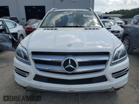 2015 Mercedes-Benz GL-Class GL 450 with VIN 4JGDF6EE8FA451618, listed as a Copart auction lot 46242034 with 84,922 mi miles. Bid and sale history available at carsss.com. Image 5.