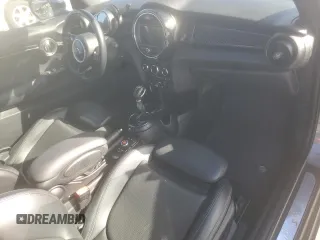 2017 MINI Convertible Cooper S z VIN WMWWG9C34H3C81536, wystawiony jako Copart lot #81806704 z przebiegiem 60 800 mil mil oraz Czysty tytuł • Clean title. Historia ofert i sprzedaży dostępna na DreamBid. Obrazek 8.