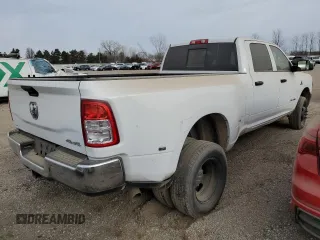 2019 Ram 3500 Tradesman with VIN 3C63RRGL6KG612653, listed as a Copart auction lot 87337984 with 164,955 mi miles and Clean Title. Bid and sale history available at carsss.com. Image 3.
