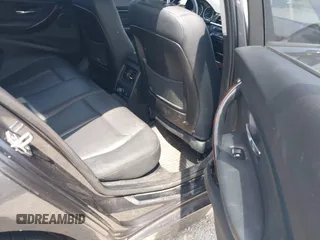 2014 BMW 3 Series 328i xDrive с VIN WBA3B5C5XEP652003, выставлен на аукционе IAAI как лот 42599798 с пробегом 117 649 миль миль и . История ставок и продаж доступна на DreamBid. Изображение 8.