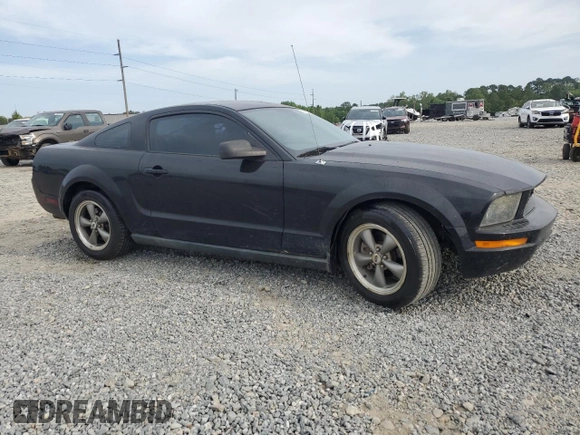 2008 Ford Mustang Deluxe with VIN 1ZVHT80N485154386, listed as a Copart auction lot 53885025 with 164,818 mi miles and Salvage Title. Bid and sale history available at DreamBid. Image 4.