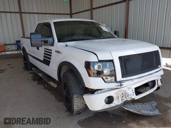 2009 Ford F-150 STX with VIN 1FTRX12W89FA17729, listed as a IAAI auction lot 41899863 with 327,018 mi miles. Bid and sale history available at carsss.com. Image 1.