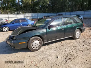 1997 Saturn SW z VIN 1G8ZK8278VZ379899, wystawiony jako Copart lot #74913664 z przebiegiem 126 186 mil mil oraz Szkody całkowita. Historia ofert i sprzedaży dostępna na DreamBid. Obrazek 1.
