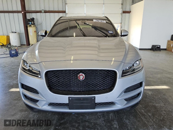 2017 Jaguar F-Pace 20d Prestige with VIN SADCK2BNXHA498410, listed as a Copart auction lot 85759764 with 85,030 mi miles and Clean Title. Bid and sale history available at DreamBid. Image 5.