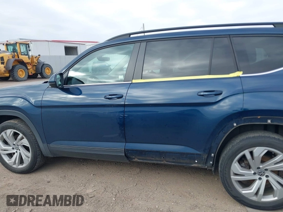 2021 Volkswagen Atlas SE z VIN 1V2JR2CA3MC555490, wystawiony jako IAAI lot #41286240 z przebiegiem 89 435 mil mil oraz . Historia ofert i sprzedaży dostępna na DreamBid. Obrazek 15.