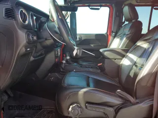 2020 Jeep Gladiator Rubicon with VIN 1C6JJTBG4LL117104, listed as a Copart auction lot 62068545 with 148,294 mi miles and Non repairable. Bid and sale history available at DreamBid. Image 7.
