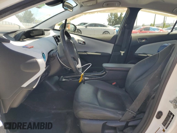 2017 Toyota Prius Two z VIN JTDKARFU6H3030019, wystawiony jako Copart lot #54850235 z przebiegiem 200 292 mil mil oraz Czysty tytuł • Clean title. Historia ofert i sprzedaży dostępna na DreamBid. Obrazek 7.
