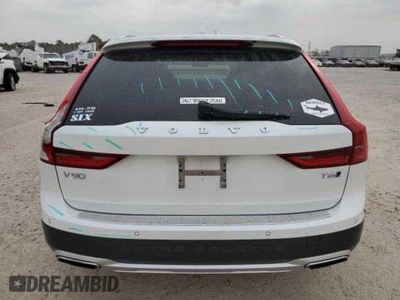 2017 Volvo V90 z VIN YV4A22NL0H1007496, wystawiony jako Copart lot #44589014 z przebiegiem 26 340 mil mil oraz . Historia ofert i sprzedaży dostępna na DreamBid. Obrazek 6.