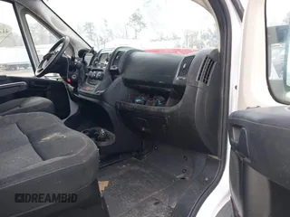 2018 Ram ProMaster Cargo with VIN 3C6URVJG3JE150894, listed as a IAAI auction lot 41256857 with 82,012 mi miles. Bid and sale history available at carsss.com. Image 5.