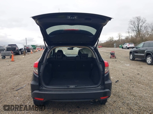 2021 Honda HR-V EX with VIN 3CZRU6H50MM717686, listed as a IAAI auction lot 41735102 with 87,258 mi miles. Bid and sale history available at carsss.com. Image 17.
