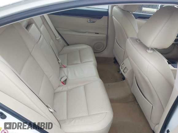 2013 Lexus ES 250 с VIN JTHBK1GG3D2014947, выставлен на аукционе IAAI как лот 42255725 с пробегом 101 370 миль миль и . История ставок и продаж доступна на DreamBid. Изображение 8.