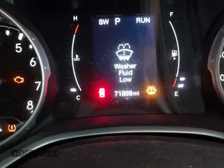 2020 Jeep Compass Sport с VIN 3C4NJCAB8LT252994, выставлен на аукционе IAAI как лот 41646102 с пробегом 71 869 миль миль и . История ставок и продаж доступна на DreamBid. Изображение 15.