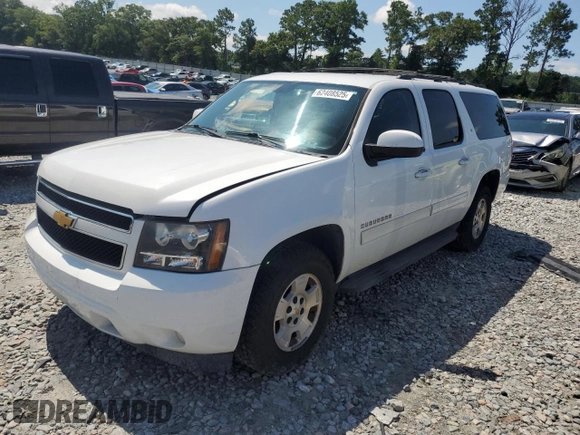 2013 Chevrolet Suburban LT with VIN 1GNSCJE0XDR146798, listed as a Copart auction lot 62408525 with 218,484 mi miles and Salvage title. Bid and sale history available at DreamBid. Image 1.