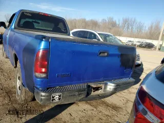 2003 Ford F-150 XL with VIN 1FTRF17293NB24844, listed as a Copart auction lot 47043235 with 180,520 mi miles and Clean Title. Bid and sale history available at DreamBid. Image 6.