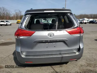 2012 Toyota Sienna XLE AAS with VIN 5TDYK3DCXCS235414, listed as a Copart auction lot 48776245 with 149,658 mi miles and Salvage Title. Bid and sale history available at carsss.com. Image 6.