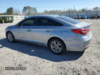 2016 Hyundai Sonata 2.4L with VIN 5NPE24AF5GH337545, listed as a Copart auction lot 49838145 with 200,260 mi miles and Salvage Title. Bid and sale history available at carsss.com. Image 2.