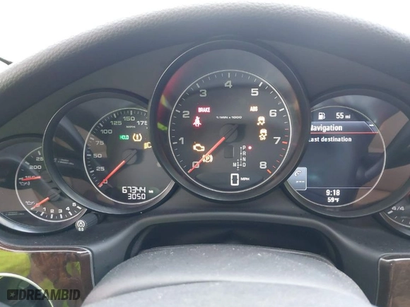 2015 Porsche Panamera 4 with VIN WP0AA2A74FL006688, listed as a IAAI auction lot 41730118 with NaN miles. Bid and sale history available at carsss.com. Image 7.
