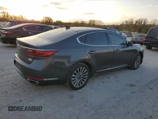 2017 Kia Cadenza Premium with VIN KNALC4J13H5069540, listed as a Copart auction lot 77086474 with 182,487 mi miles and Clean Title. Bid and sale history available at carsss.com. Image 3.