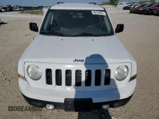 2012 Jeep Patriot Sport with VIN 1C4NJRBB9CD614936, listed as a Copart auction lot 56124675 with 194,590 mi miles and Salvage title. Bid and sale history available at DreamBid. Image 5.