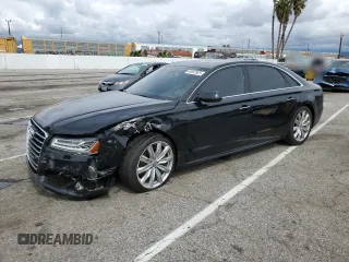 2018 Audi A8 L with VIN WAU44AFD9JN000151, listed as a Copart auction lot 44697923 with 91,402 mi miles. Bid and sale history available at carsss.com. Image 1.