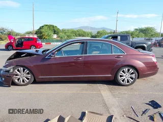 2009 Mercedes-Benz S 550 with VIN WDDNG71X49A276667, listed as a IAAI auction lot 41736473 with Not Provided miles and . Bid and sale history available at DreamBid. Image 14.