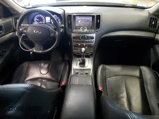 2011 Infiniti G25 x z VIN JN1DV6AR9BM452272, wystawiony jako Copart lot #56738105 z przebiegiem 190 056 mil mil oraz Szkoda całkowita • Salvage title. Historia ofert i sprzedaży dostępna na DreamBid. Obrazek 8.