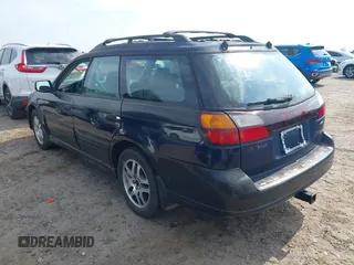 2003 Subaru Legacy Outback с VIN 4S3BH675236656482, выставлен на аукционе IAAI как лот 42571638 с пробегом 239 384 миль миль и . История ставок и продаж доступна на DreamBid. Изображение 3.