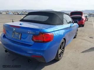 2020 BMW 2 Series M240i with VIN WBA2N1C08L7F39456, listed as a IAAI auction lot 41593230 with 37,747 mi miles. Bid and sale history available at carsss.com. Image 4.