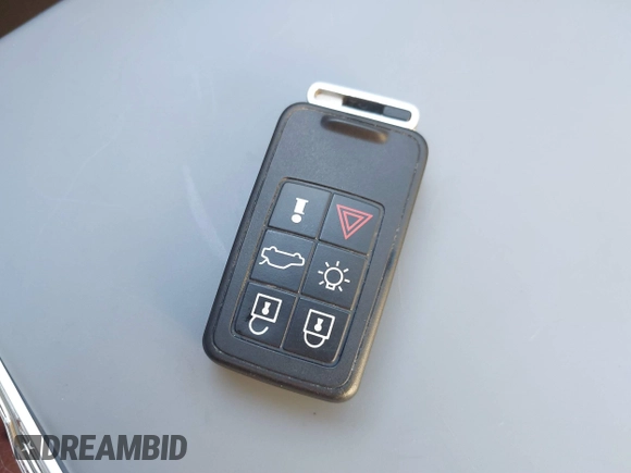 2012 Volvo XC60 3.0L с VIN YV4902DZ1C2293876, выставлен на аукционе IAAI как лот 41415355 с пробегом 48 620 миль миль и . История ставок и продаж доступна на DreamBid. Изображение 11.