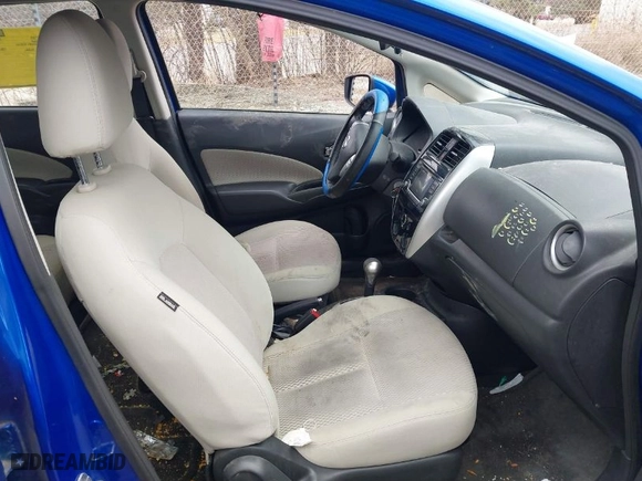 2015 Nissan Versa Note S with VIN 3N1CE2CP1FL358550, listed as a IAAI auction lot 41506557 with 61,845 mi miles. Bid and sale history available at carsss.com. Image 5.