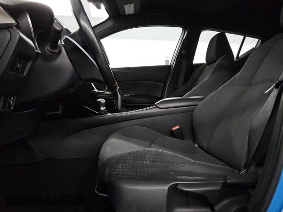 2019 Toyota C-HR XLE with VIN NMTKHMBX3KR072201, listed as a Copart auction lot 48558845 with 86,526 mi miles and Clean Title. Bid and sale history available at DreamBid. Image 7.