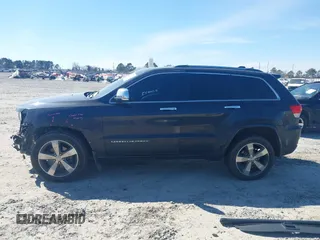 2014 Jeep Grand Cherokee Overland with VIN 1C4RJECG9EC522075, listed as a IAAI auction lot 41683670 with 1 mi miles. Bid and sale history available at carsss.com. Image 14.
