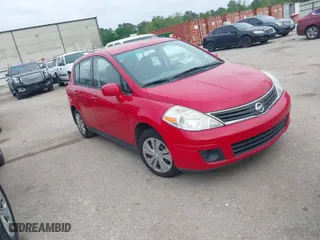 2009 Nissan Versa 1.8 S with VIN 3N1BC13EX9L489250, listed as a IAAI auction lot 41940250 with 185,575 mi miles. Bid and sale history available at carsss.com. Image 1.