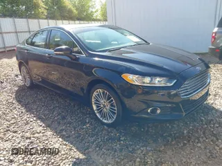 2013 Ford Fusion SE with VIN 3FA6P0HR5DR382286, listed as a IAAI auction lot 42027498 with 191,366 mi miles. Bid and sale history available at carsss.com. Image 1.