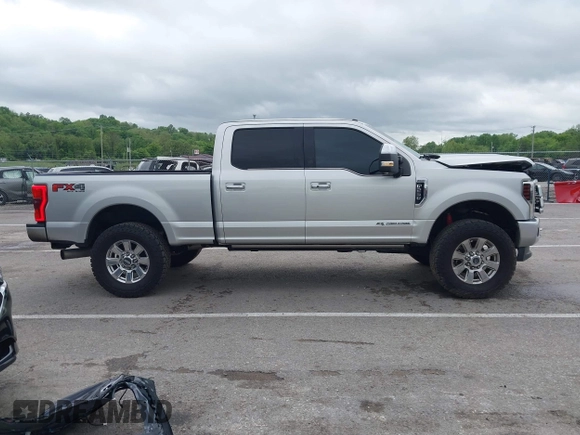 2017 Ford F-250 Lariat with VIN 1FT7W2BT0HED15184, listed as a IAAI auction lot 42133773 with 88,679 mi miles and . Bid and sale history available at DreamBid. Image 13.