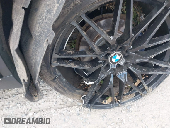 2017 BMW X5 xDrive35i z VIN 5UXKR0C30H0X79365, wystawiony jako IAAI lot #42209393 z przebiegiem Nie podano mil oraz . Historia ofert i sprzedaży dostępna na DreamBid. Obrazek 6.