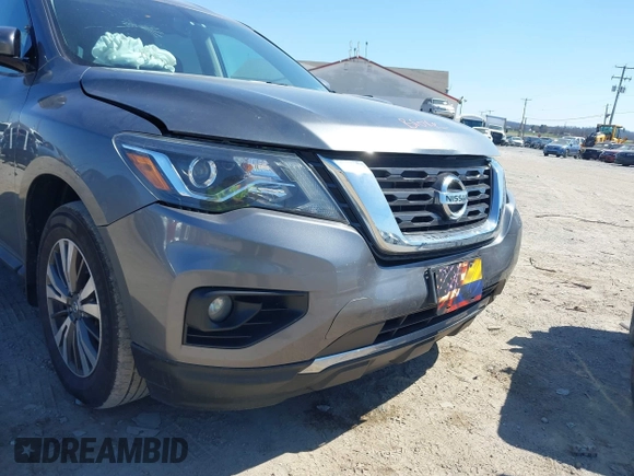 2017 Nissan Pathfinder SL with VIN 5N1DR2MM1HC643706, listed as a IAAI auction lot 41907925 with 88,577 mi miles. Bid and sale history available at carsss.com. Image 6.